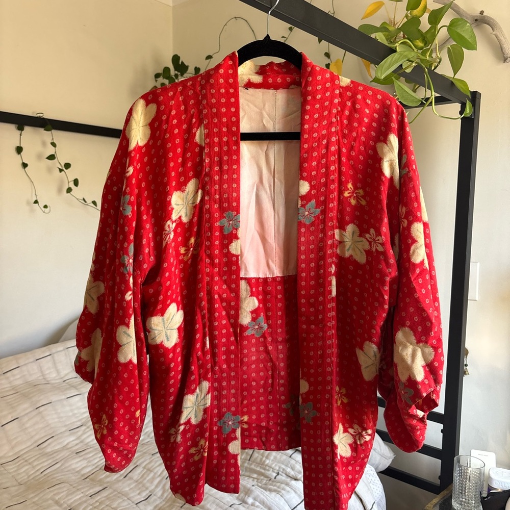 Vintage Red Floral Kimono Jacket, Size S/M